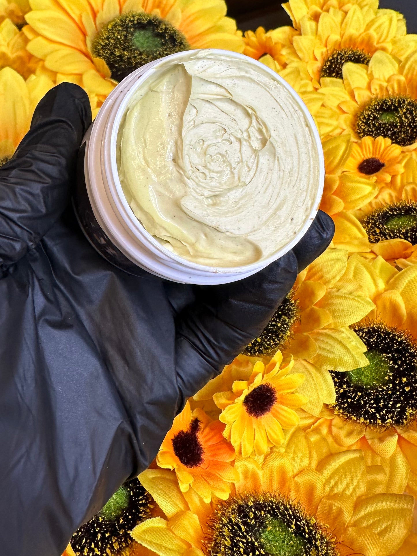 Brightening Face Mask